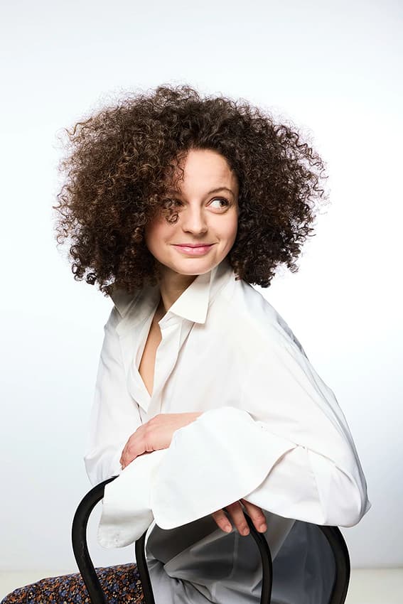 Portrait de la mezzo-soprano Lara Morger