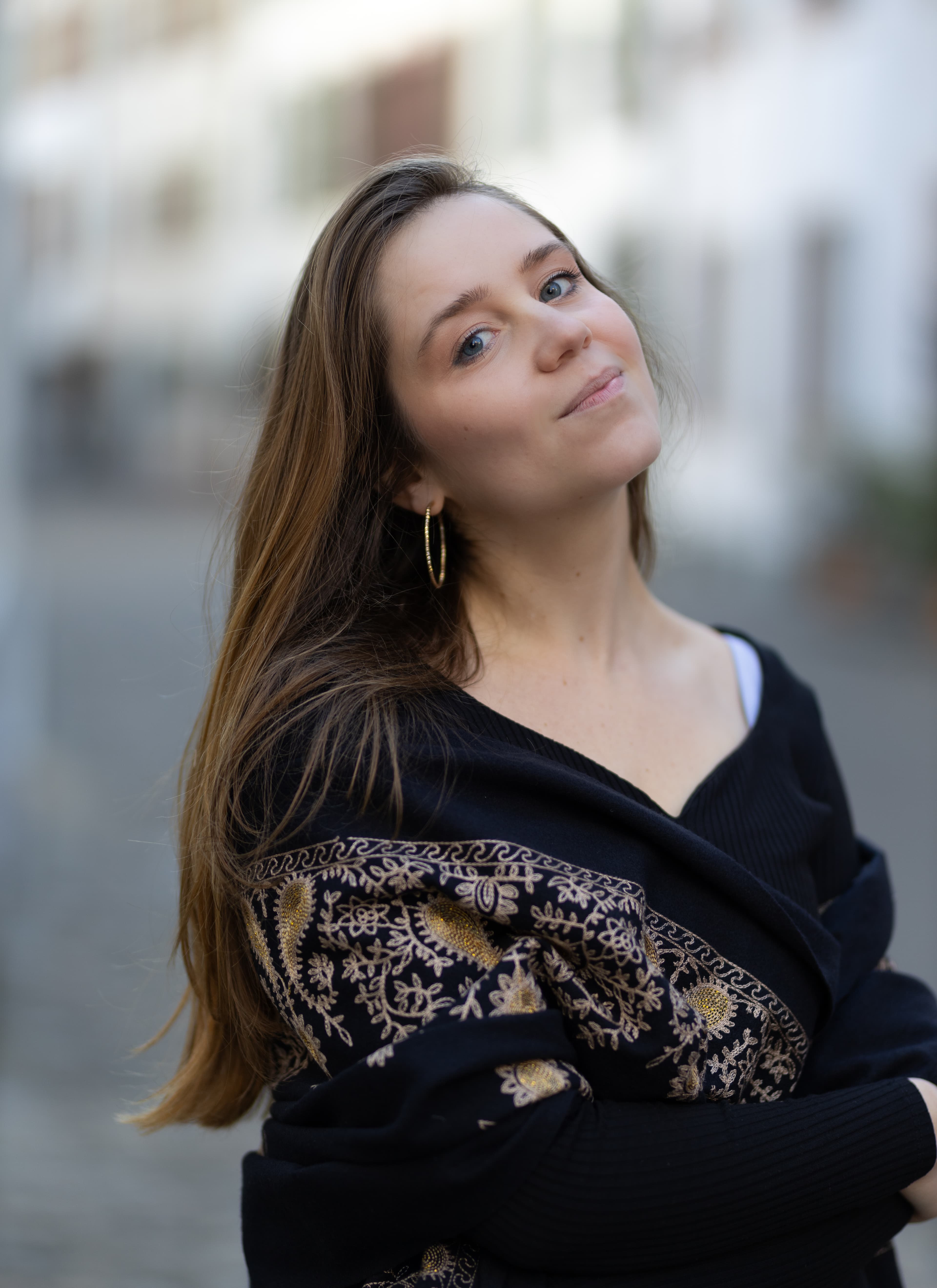 Portrait de la chanteuse Maëlys Robinne